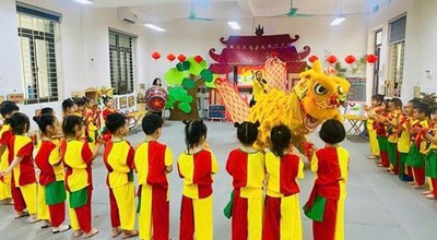 Trò chơi dân gian Lộn cầu vồng