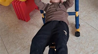 Bé yêu vận động
